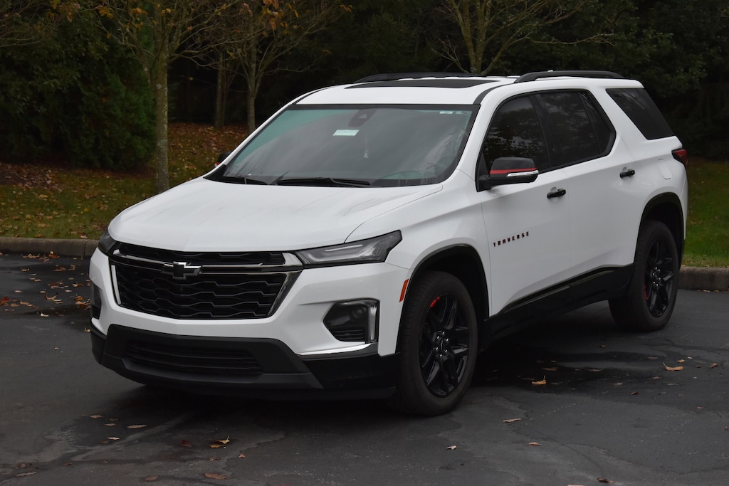 Used 2023 Chevrolet Traverse Premier SUV