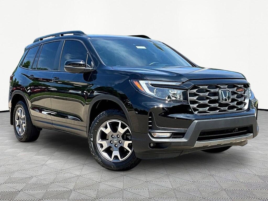 Used 2023 Honda Passport TrailSport SUV