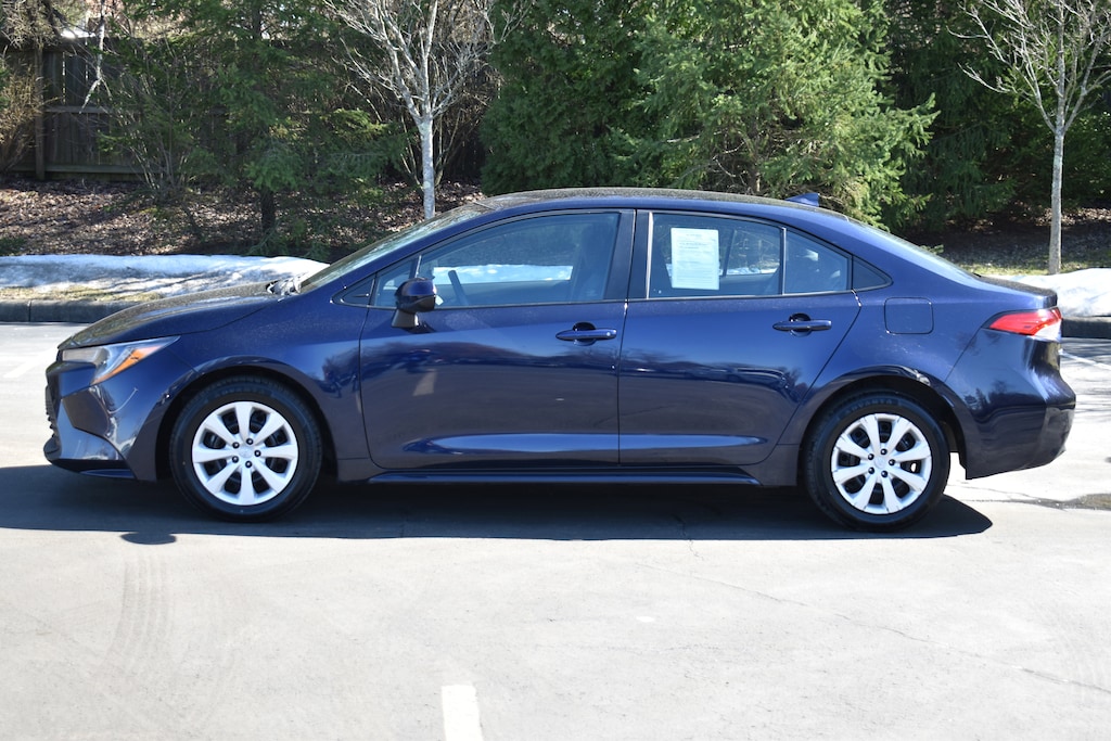 Used 2023 Toyota Corolla LE Sedan