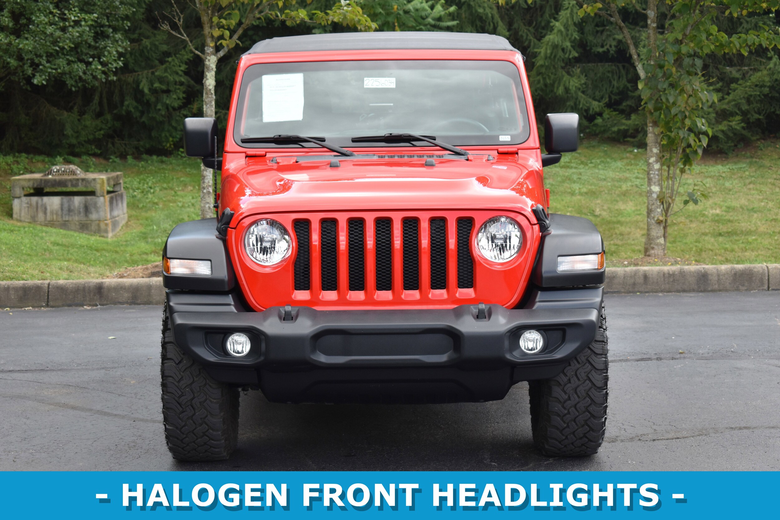 2022 Jeep Wrangler Sport photo 2