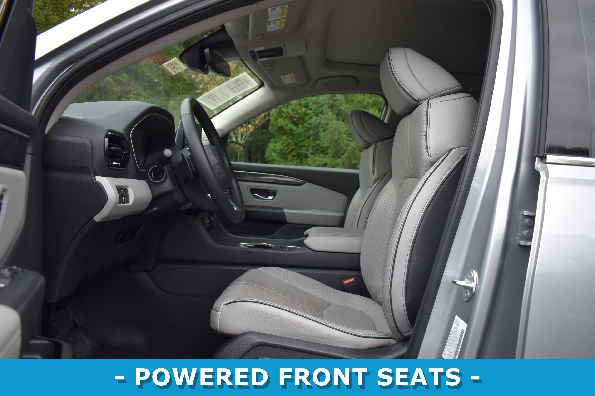 2023 Honda Pilot Elite photo 2