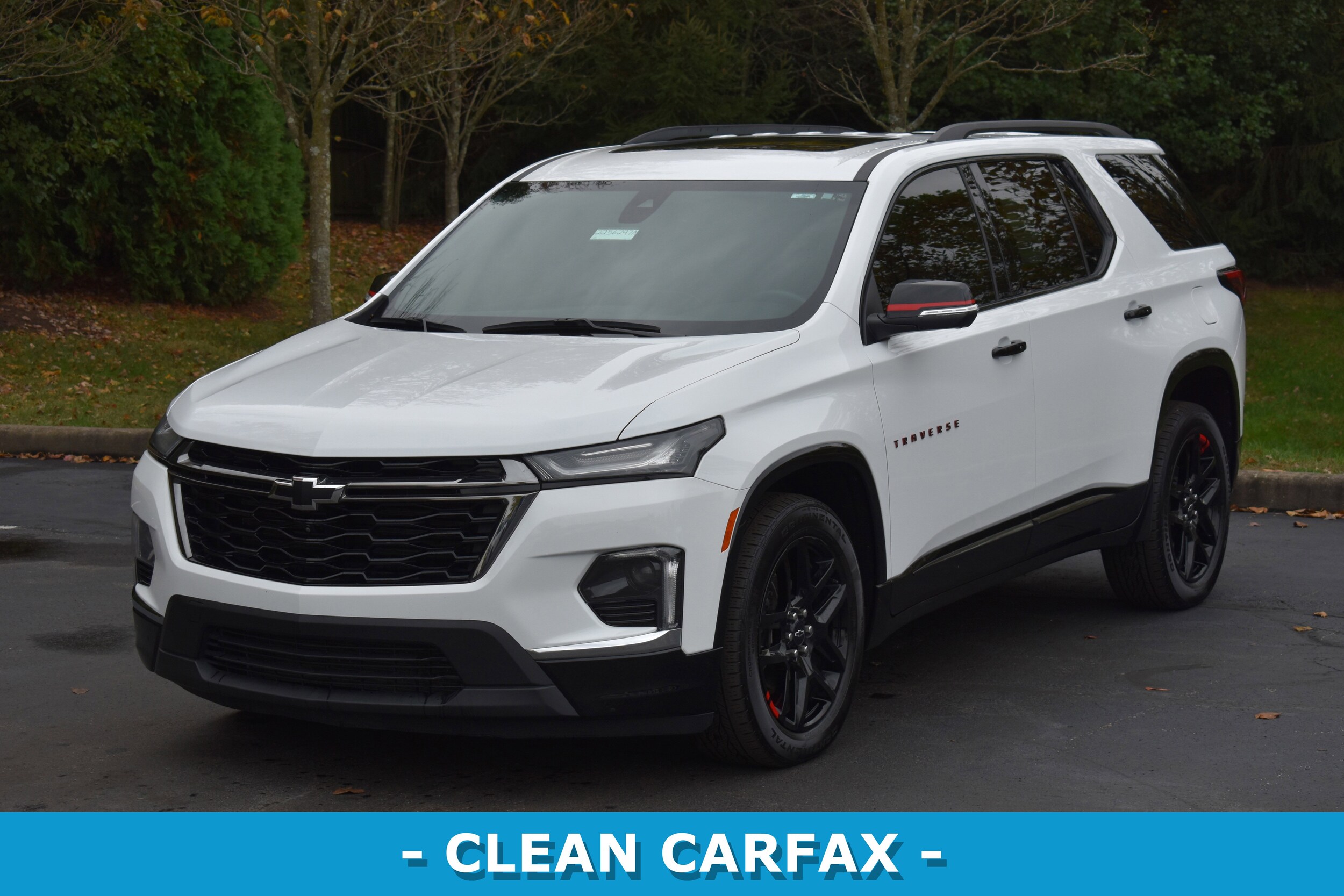 2023 Chevrolet Traverse Premier photo 3