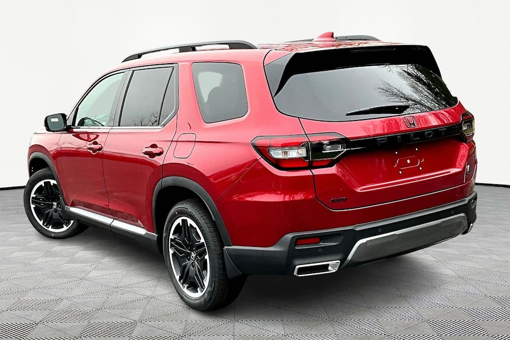 New 2026 Honda Pilot Touring S SUV
