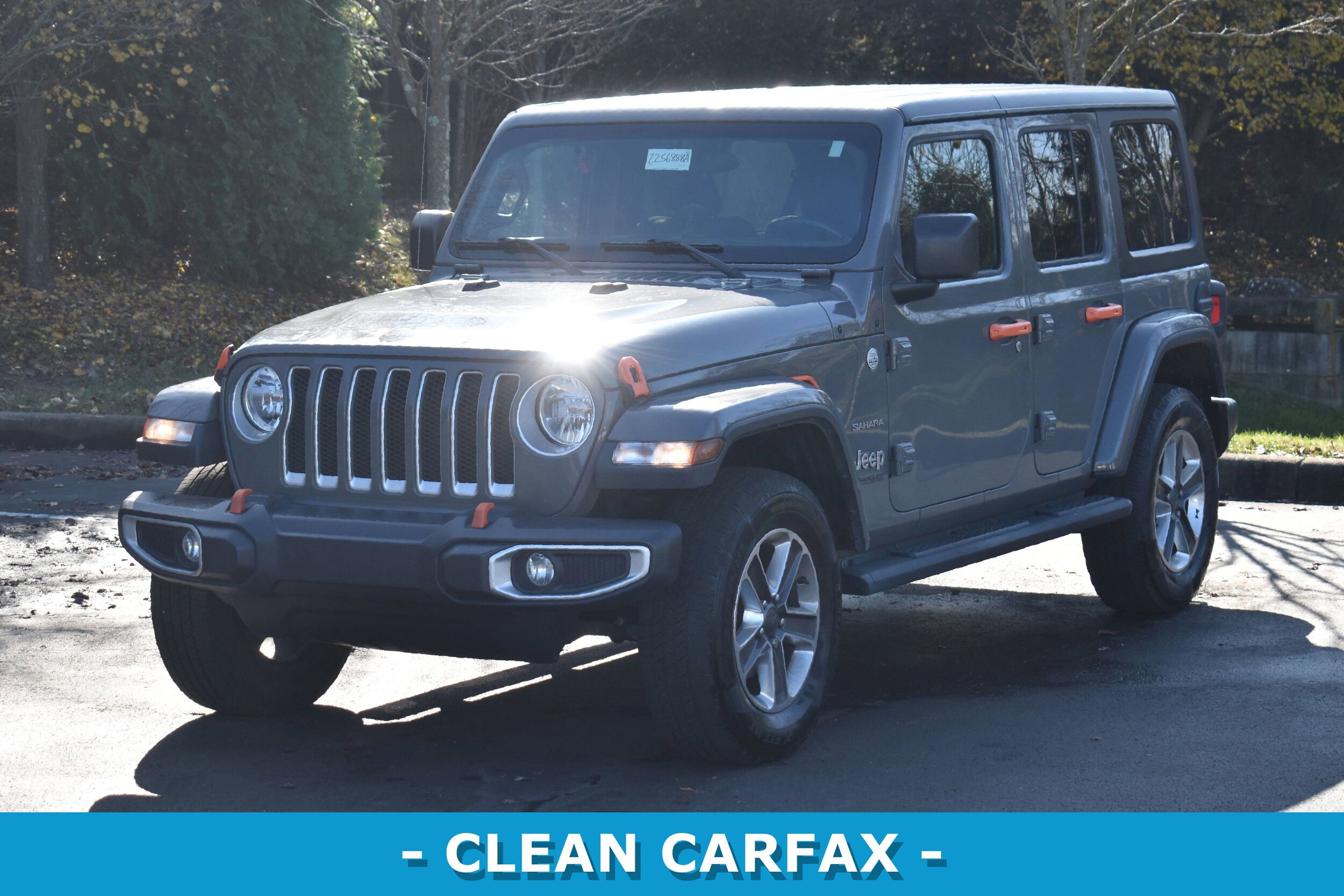 2019 Jeep Wrangler Unlimited Sahara photo 3