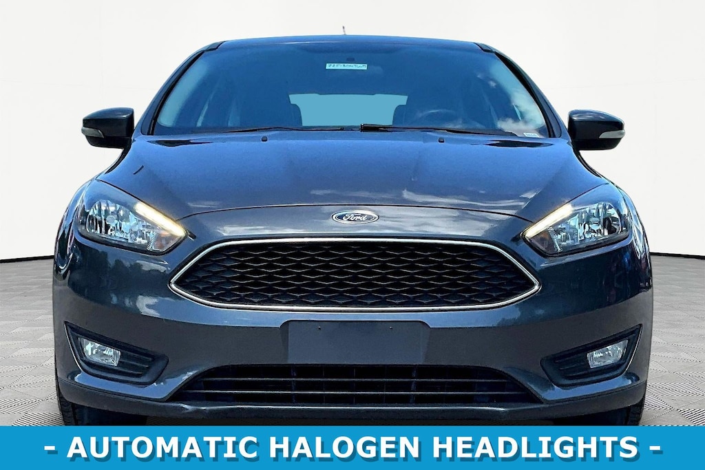 Used 2015 Ford Focus SE Hatchback