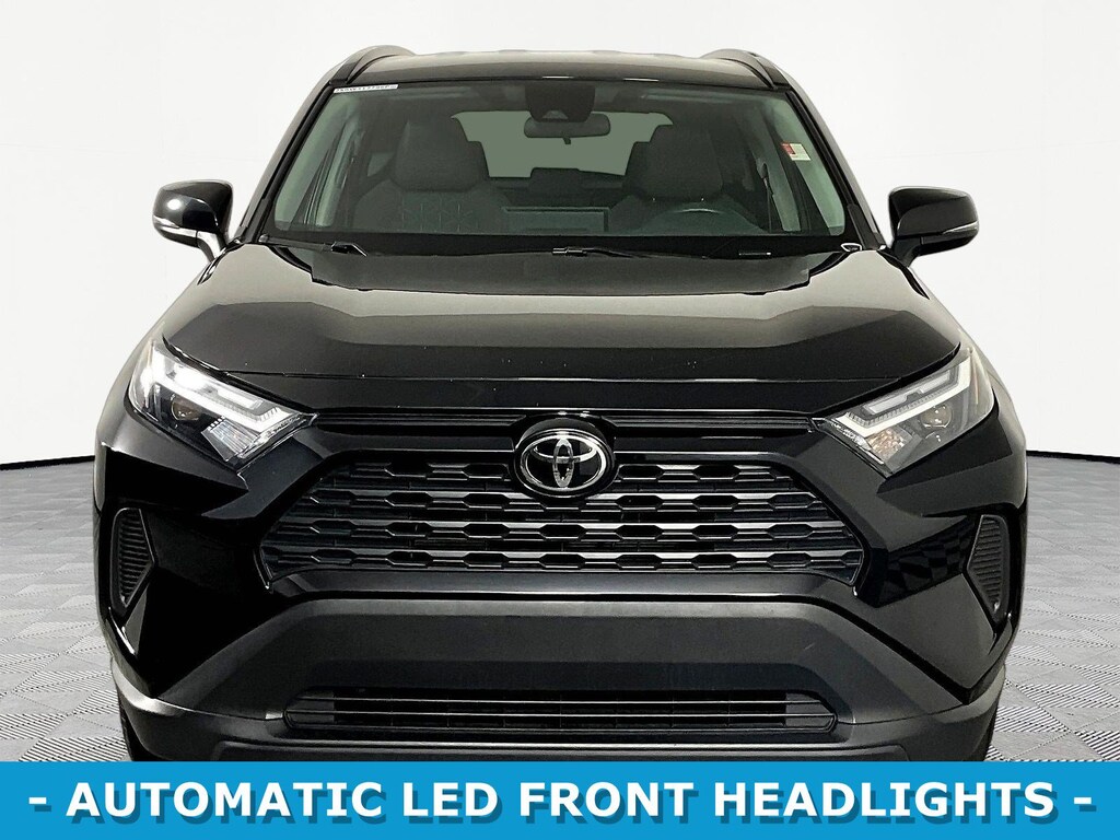 Used 2024 Toyota RAV4 XLE SUV