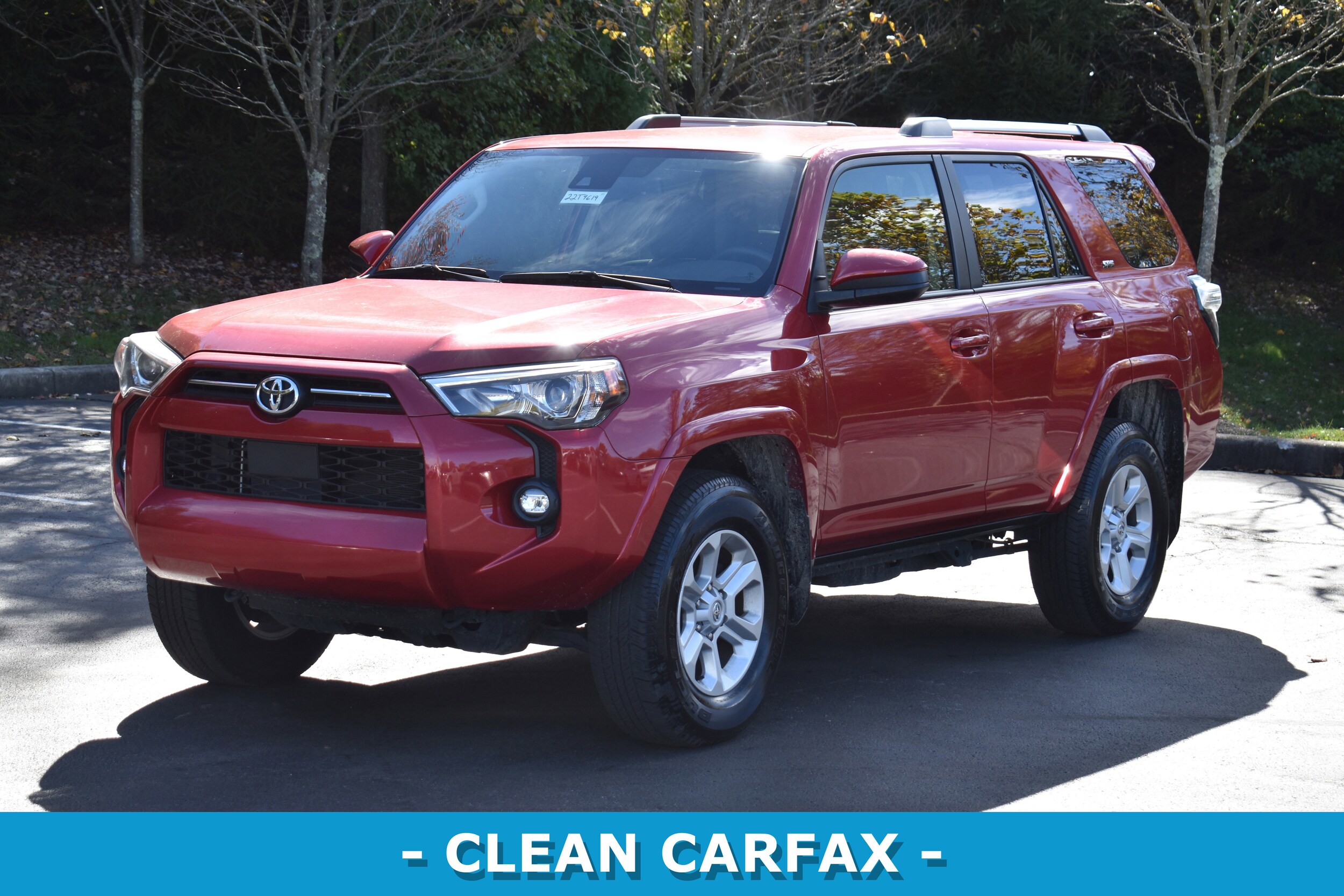 2024 Toyota 4Runner SR5 photo 3