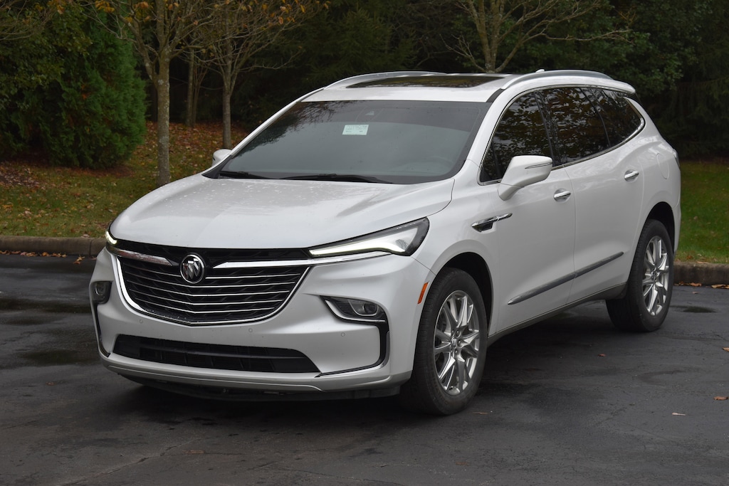 Used 2023 Buick Enclave Essence SUV