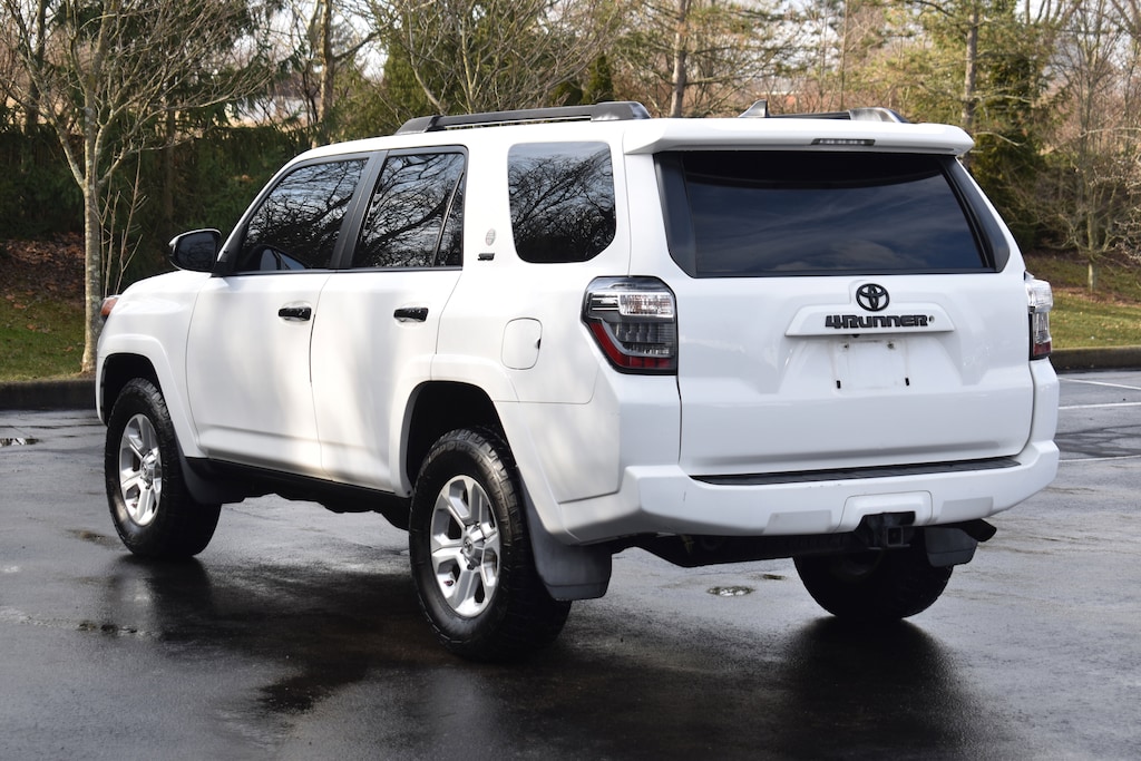 Used 2016 Toyota 4Runner SR5 SUV
