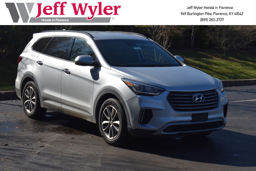 Used 2017 Hyundai Santa Fe SE SUV