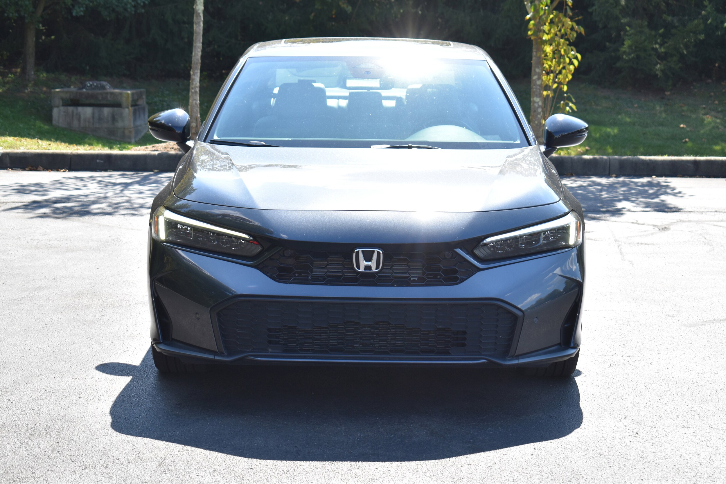 2025 Honda Civic Hybrid Sport Touring photo 2