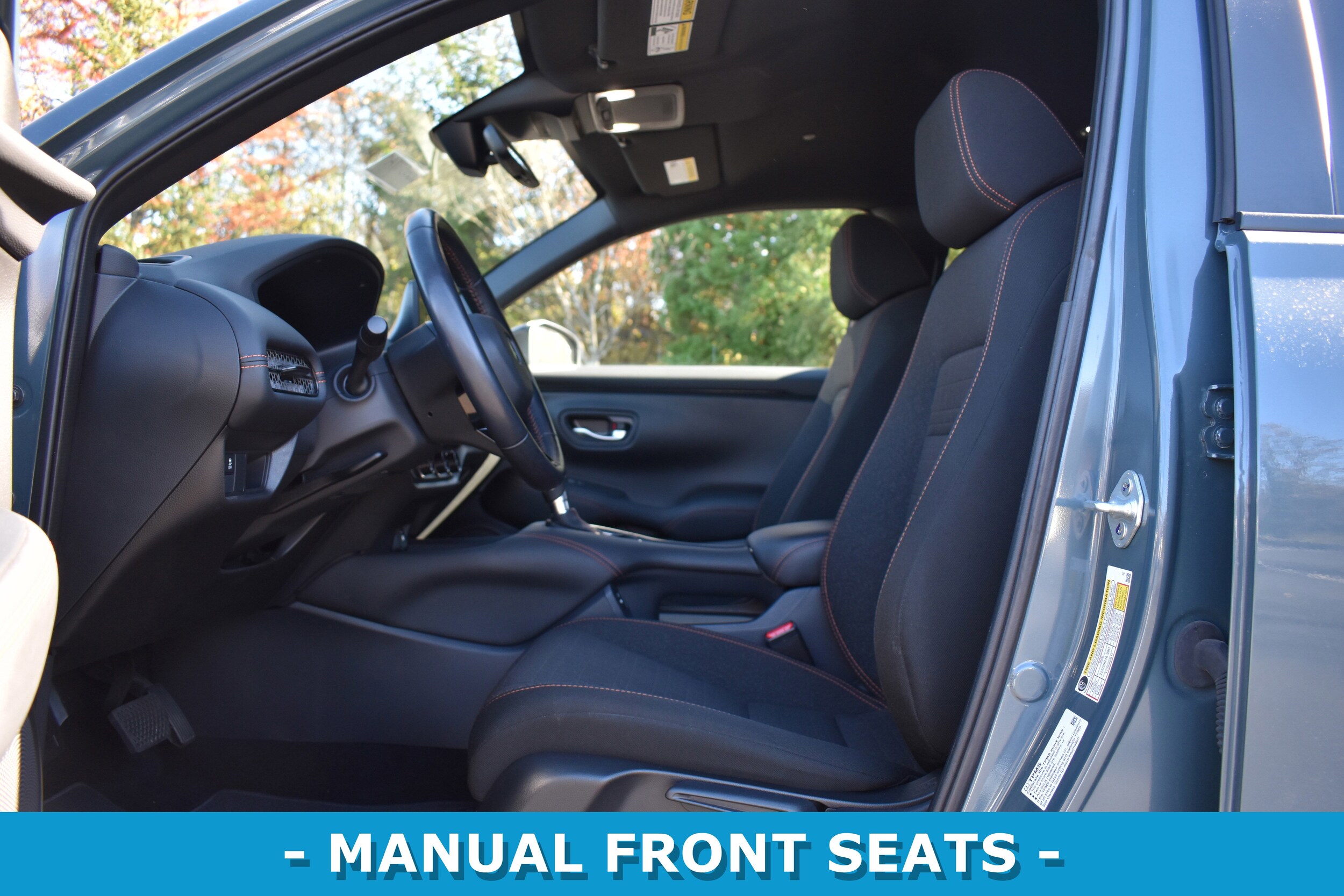 2025 Honda HR-V Sport photo 2