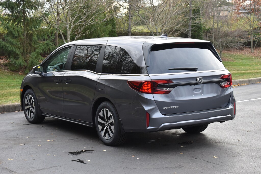 New 2026 Honda Odyssey EX-L Van Passenger
