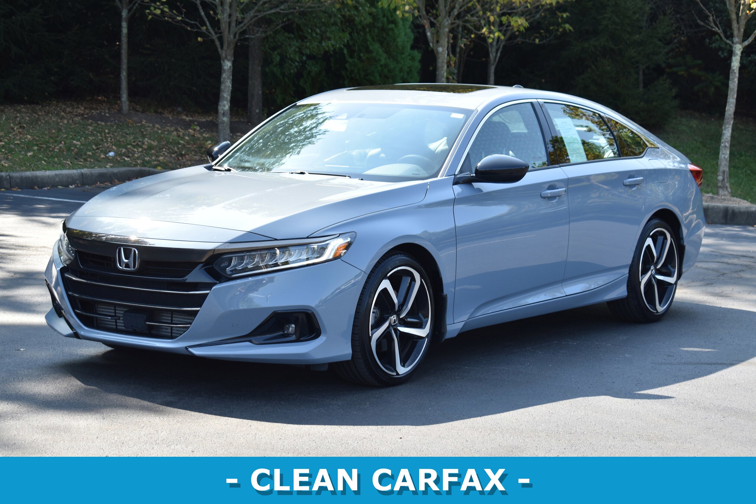 2022 Honda Accord Sport 2.0T photo 3
