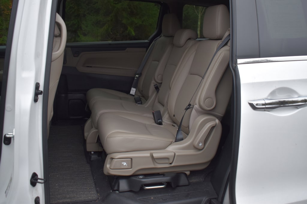 Used 2024 Honda Odyssey EX-L Van