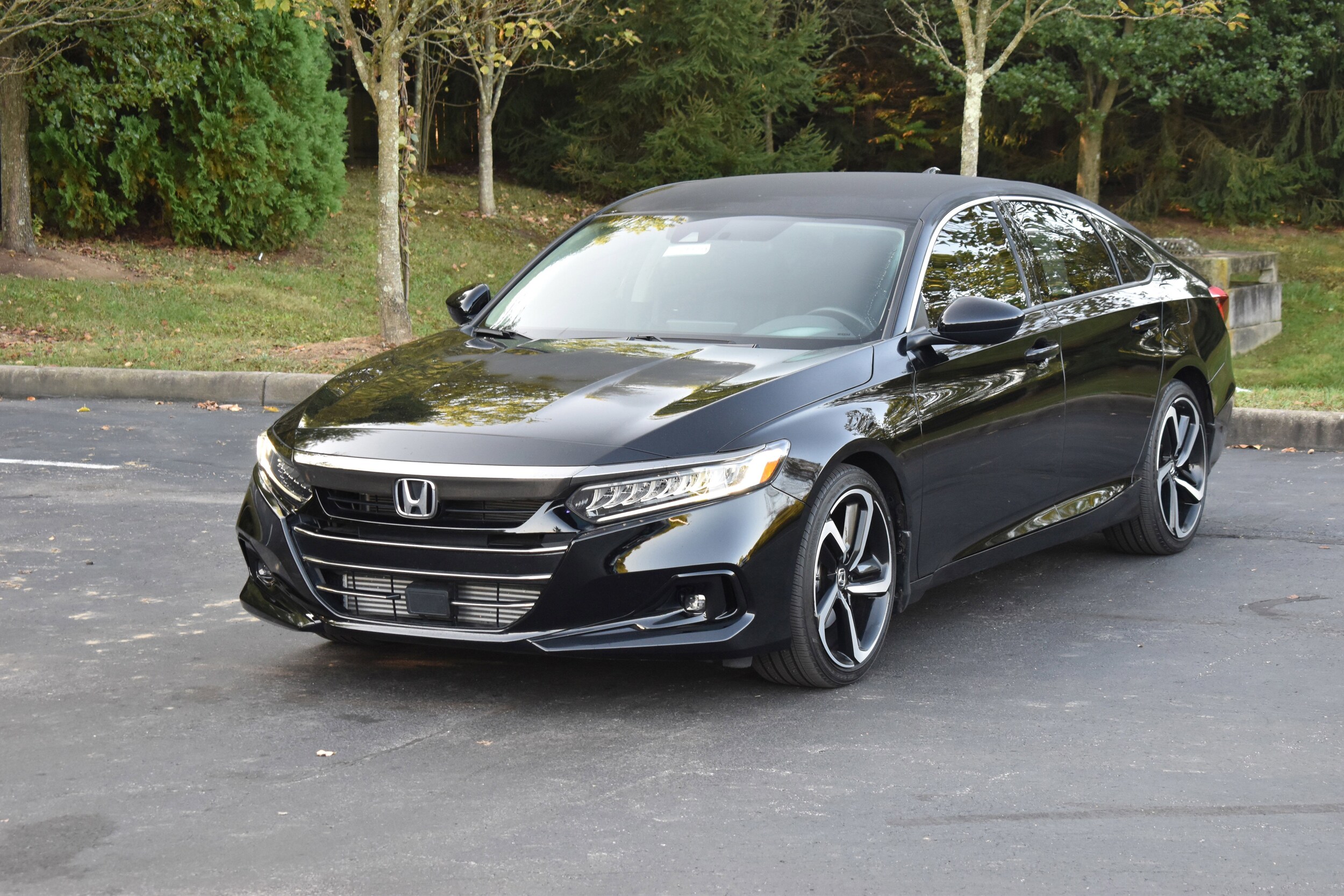 2022 Honda Accord Sport SE 1.5T photo 2
