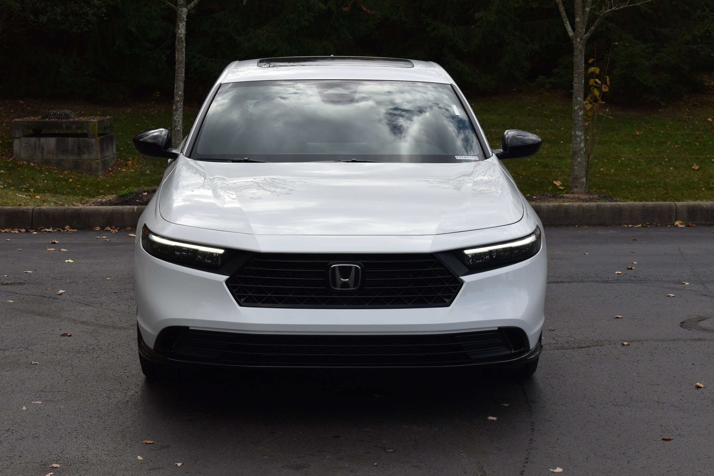 2025 Honda Accord Hybrid Sport-L photo 2