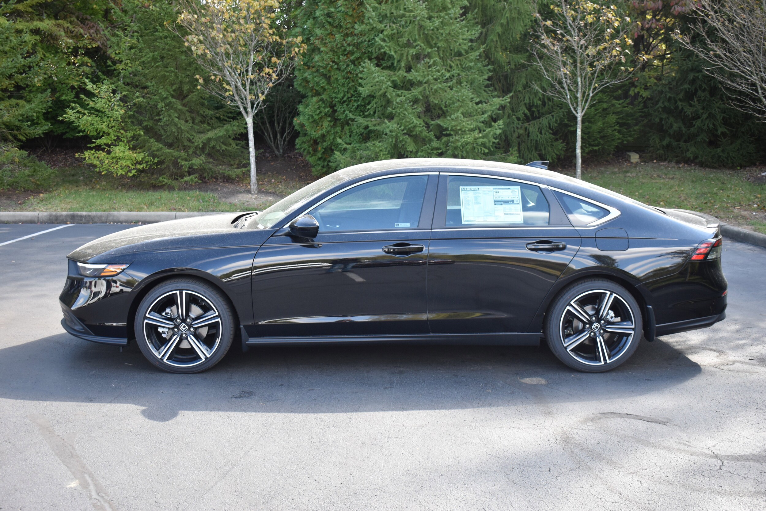 2025 Honda Accord Hybrid Sport photo 4