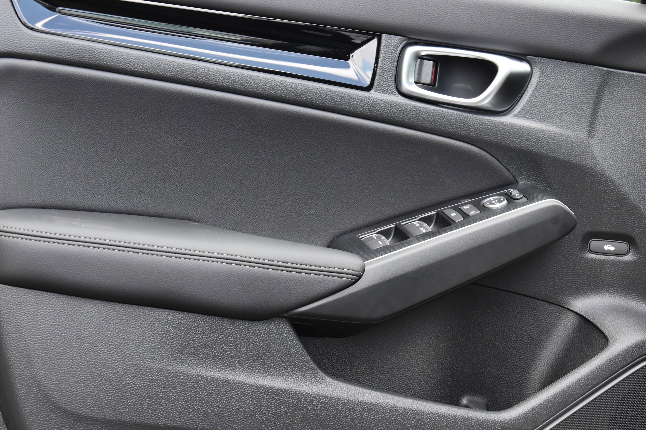 2026 Honda Civic Sport Touring - Photo 10
