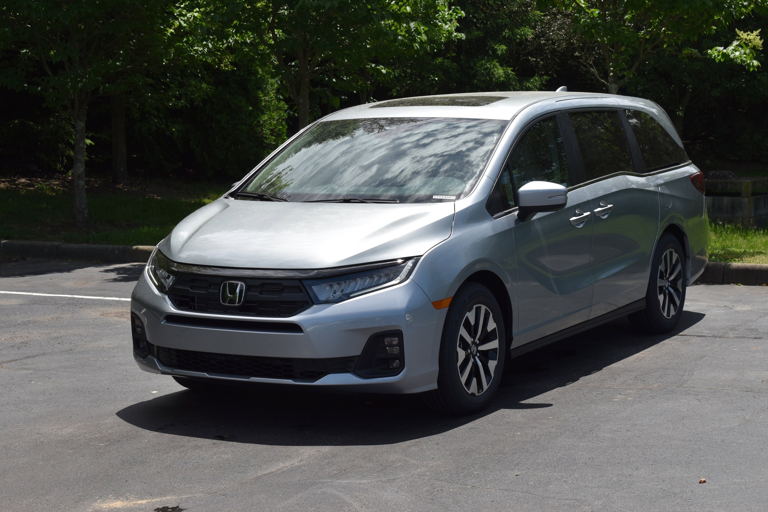 2026 Honda Odyssey EX-L photo 3