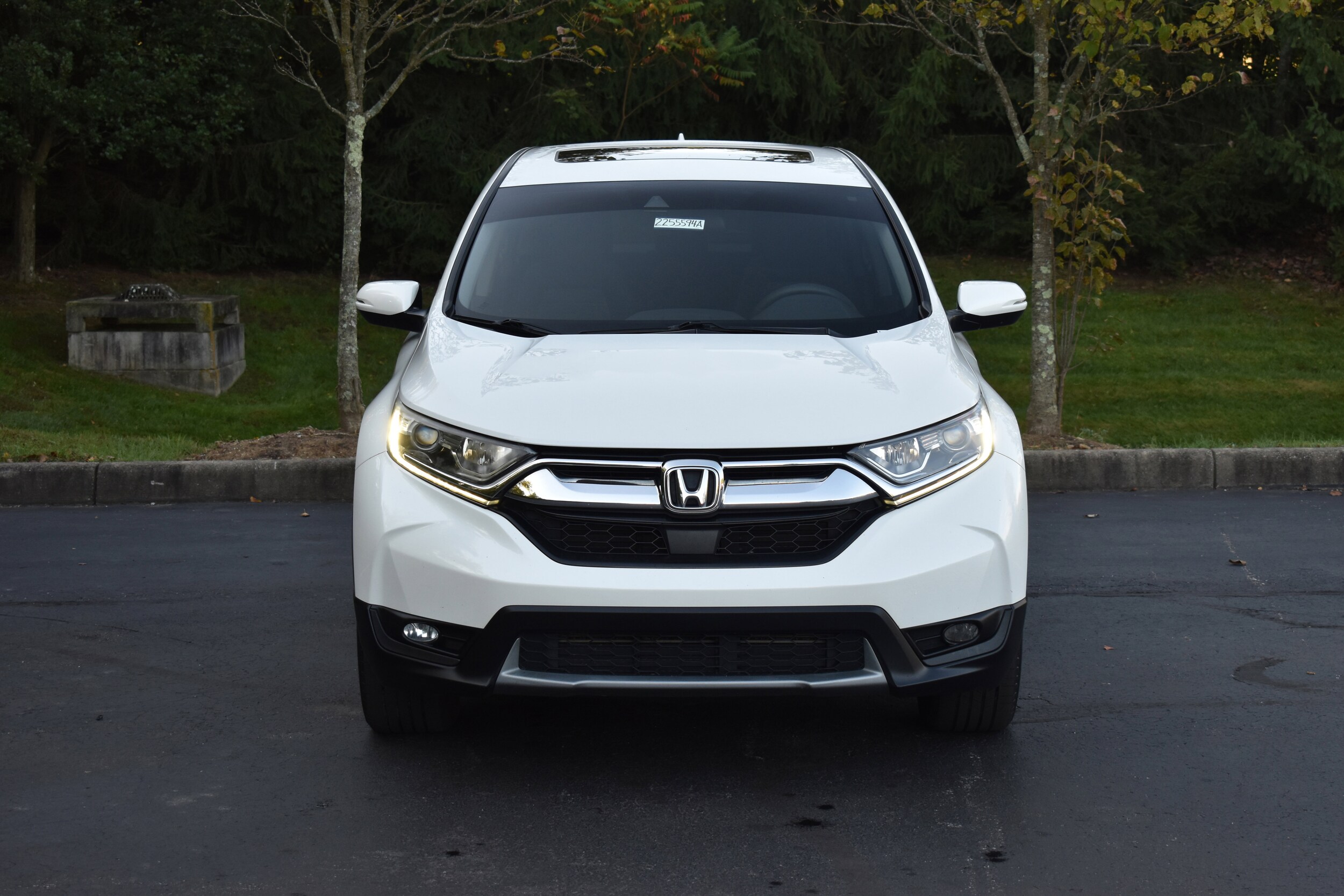 2017 Honda CR-V EX photo 2