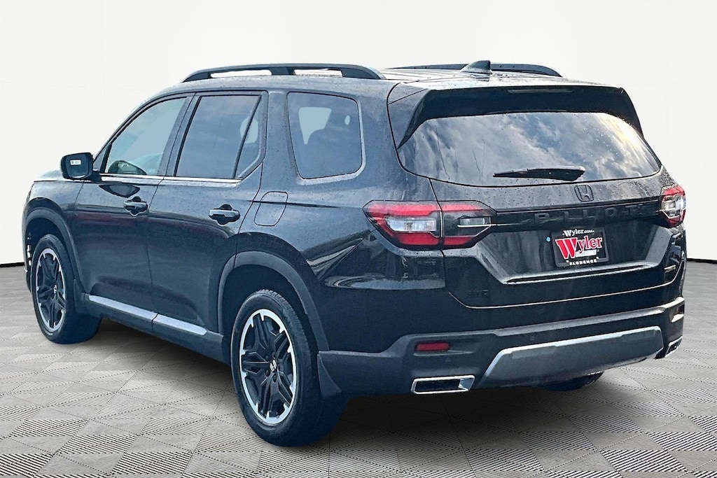 New 2026 Honda Pilot Touring S SUV