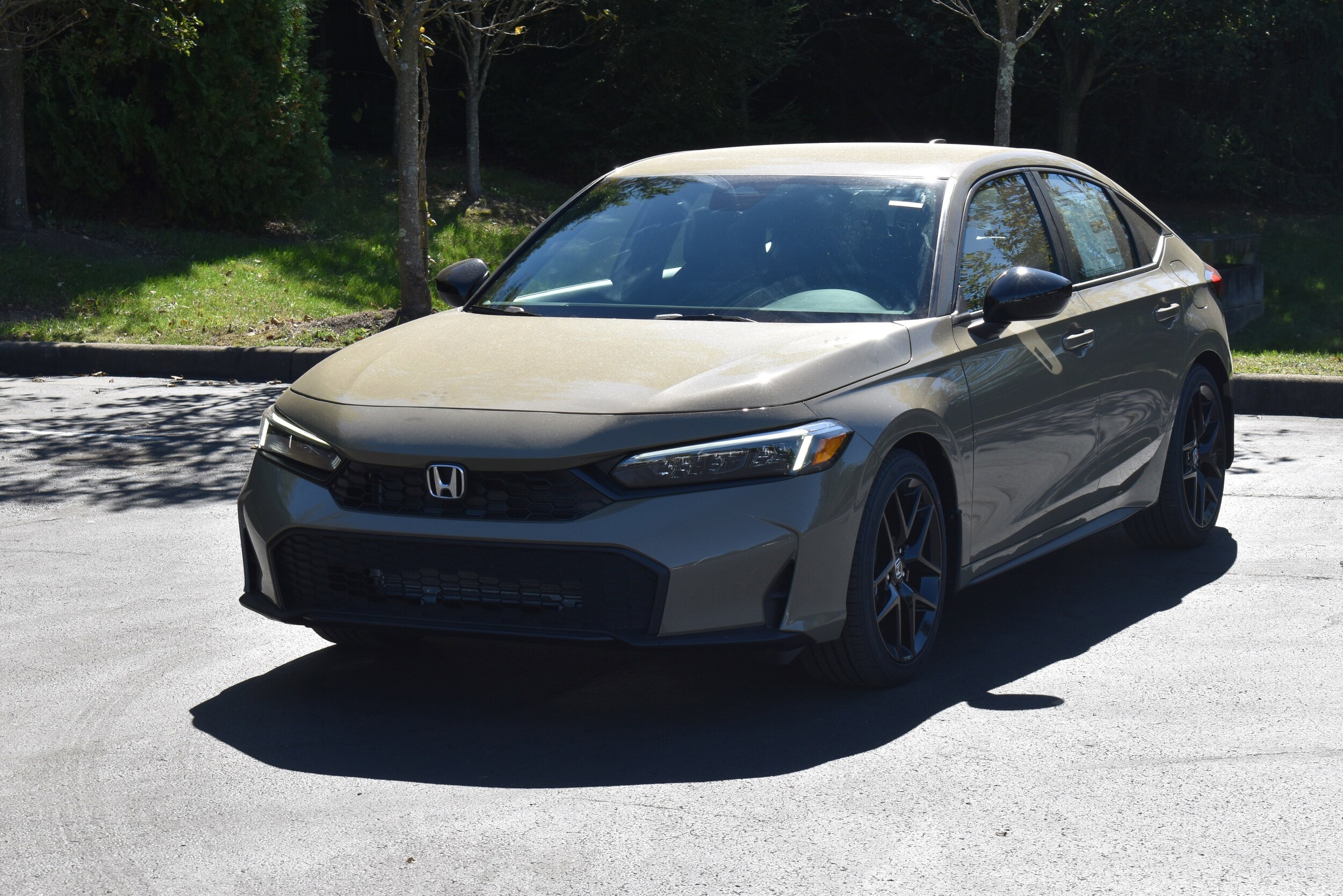 2026 Honda Civic Sport Hatchback photo 3