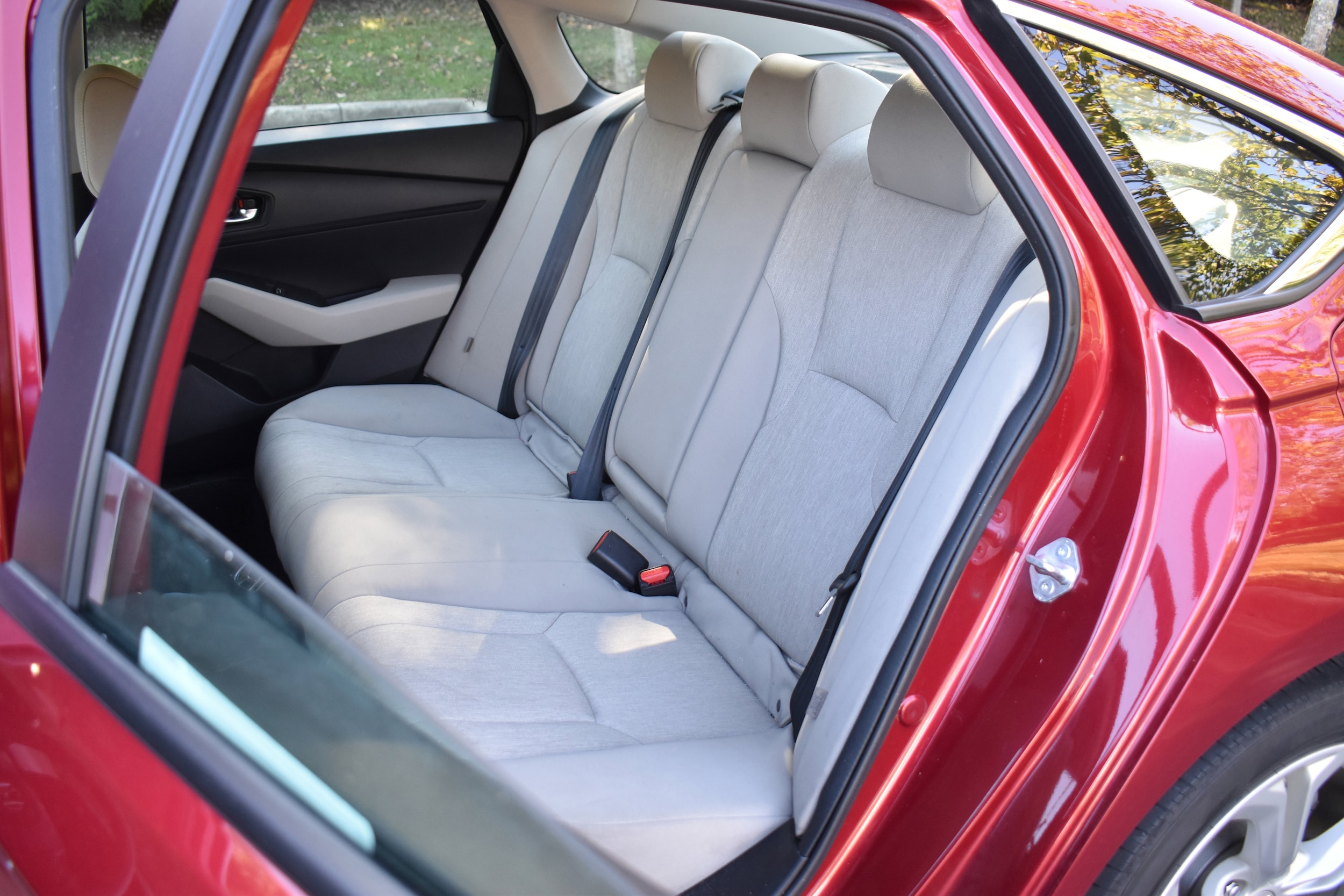 2023 Honda Accord LX photo 4