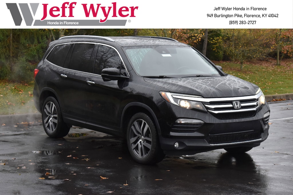 Used 2017 Honda Pilot Touring AWD SUV