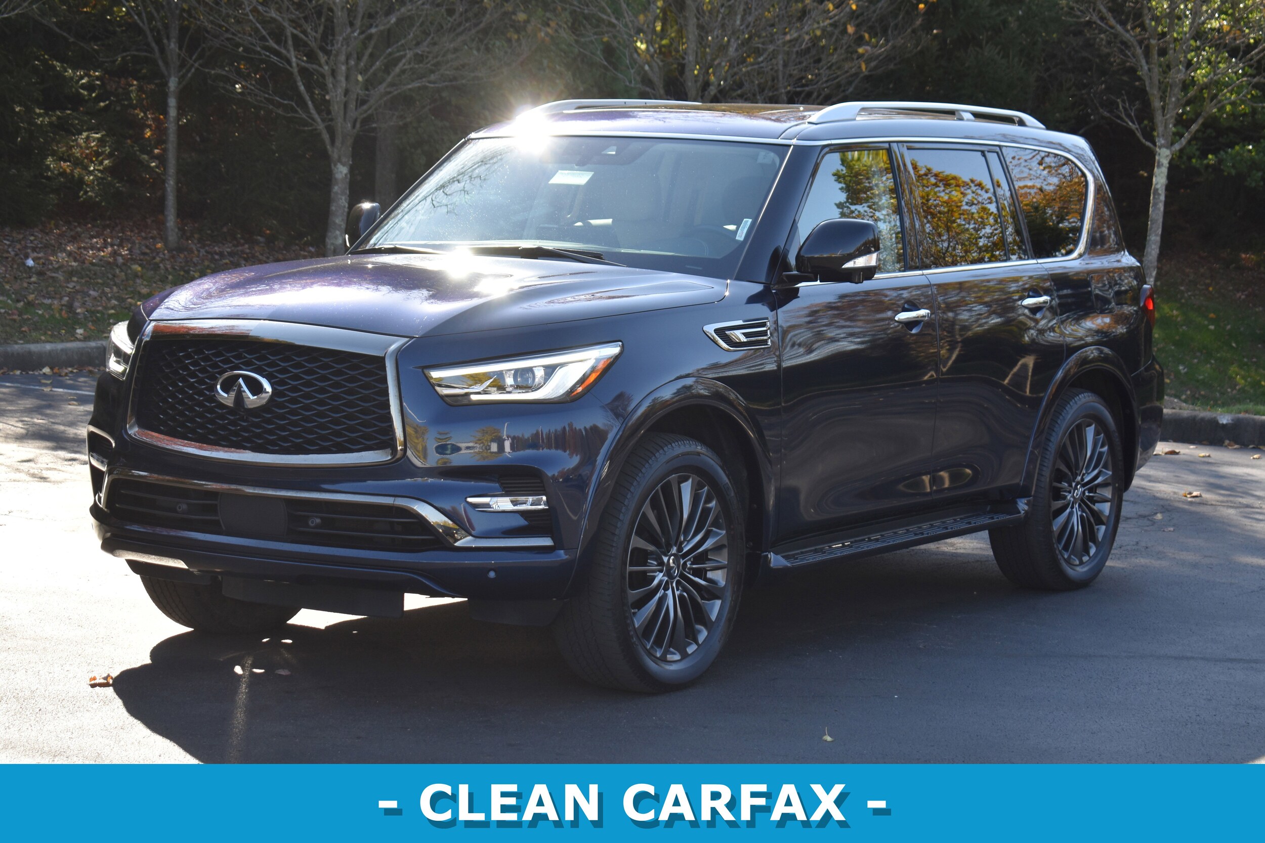 2023 Infiniti QX80 Premium Select photo 3