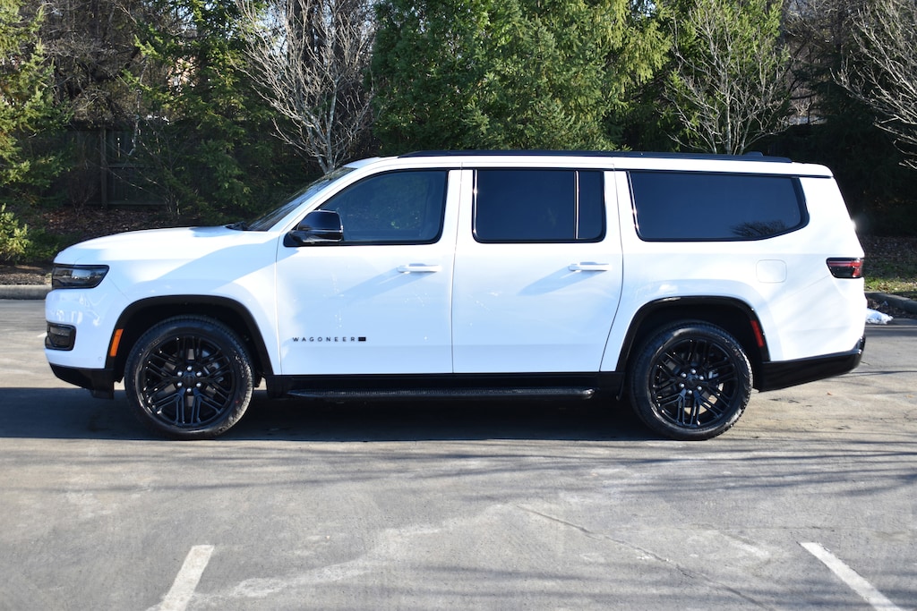 Used 2025 Jeep Wagoneer L Series II SUV