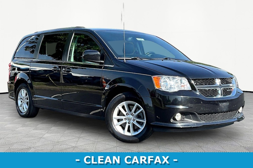 Used 2019 Dodge Grand Caravan SXT Van Passenger Van