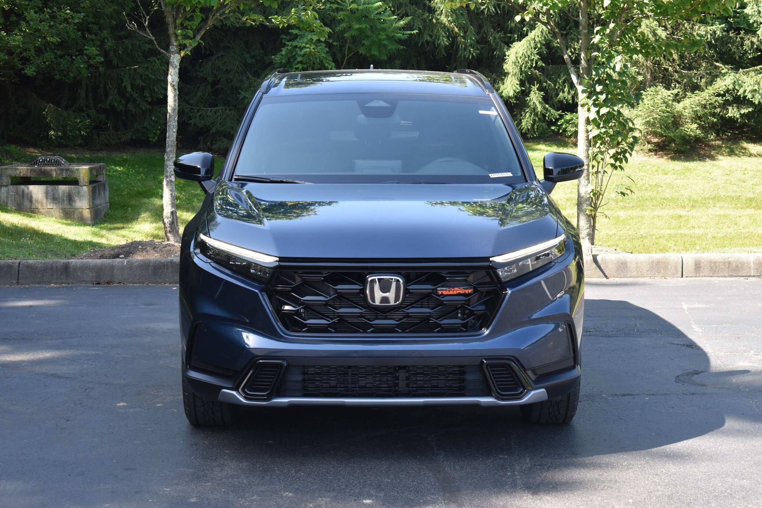 2026 Honda CR-V Hybrid photo 2