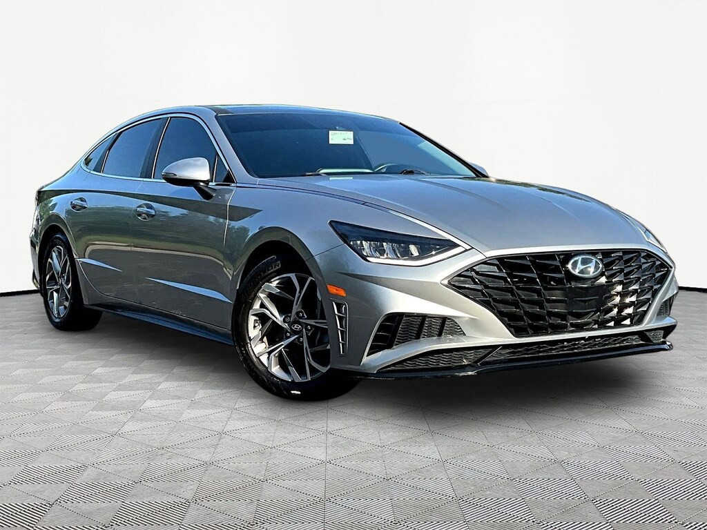Used 2021 Hyundai Sonata SEL Sedan