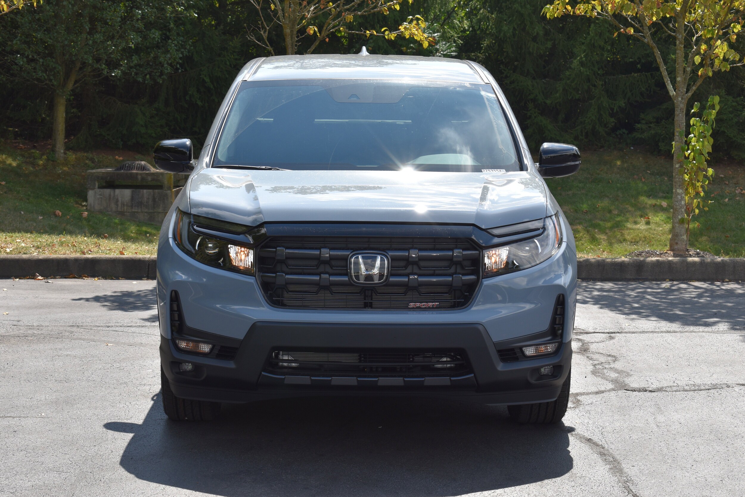 2025 Honda Ridgeline Sport photo 2