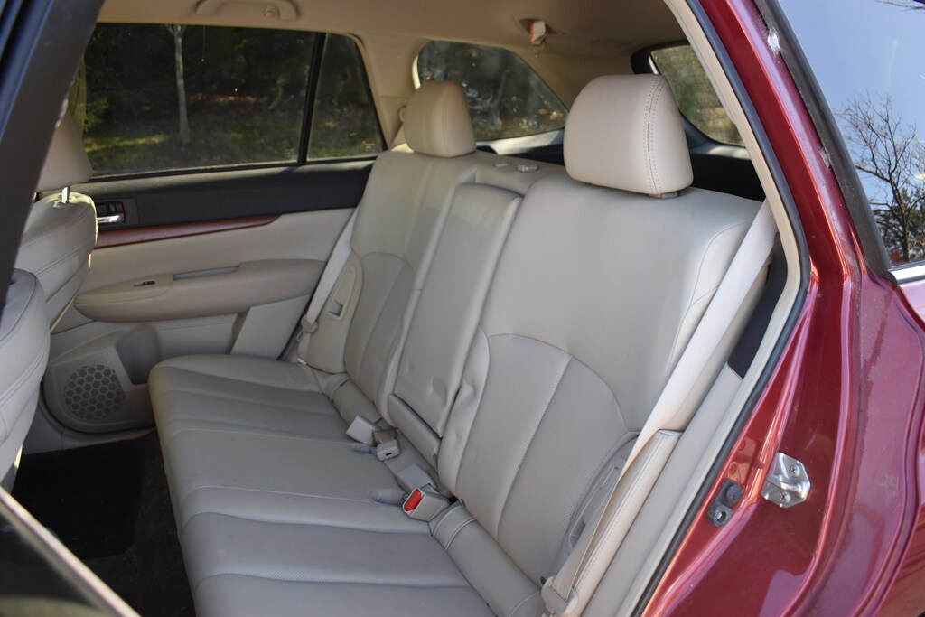 Used 2013 Subaru Outback 2.5i Limited (CVT) SUV