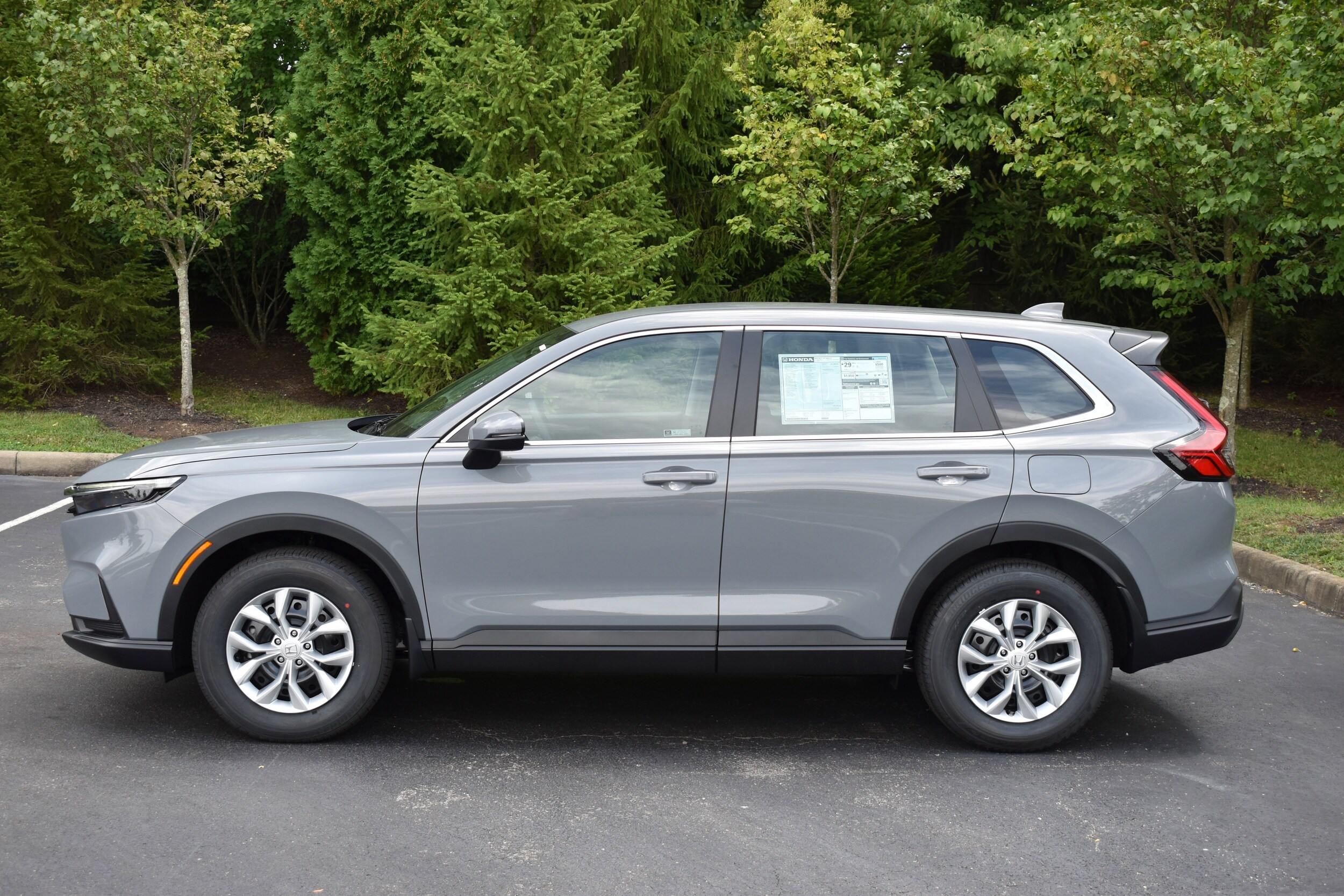 2026 Honda CR-V LX photo 4