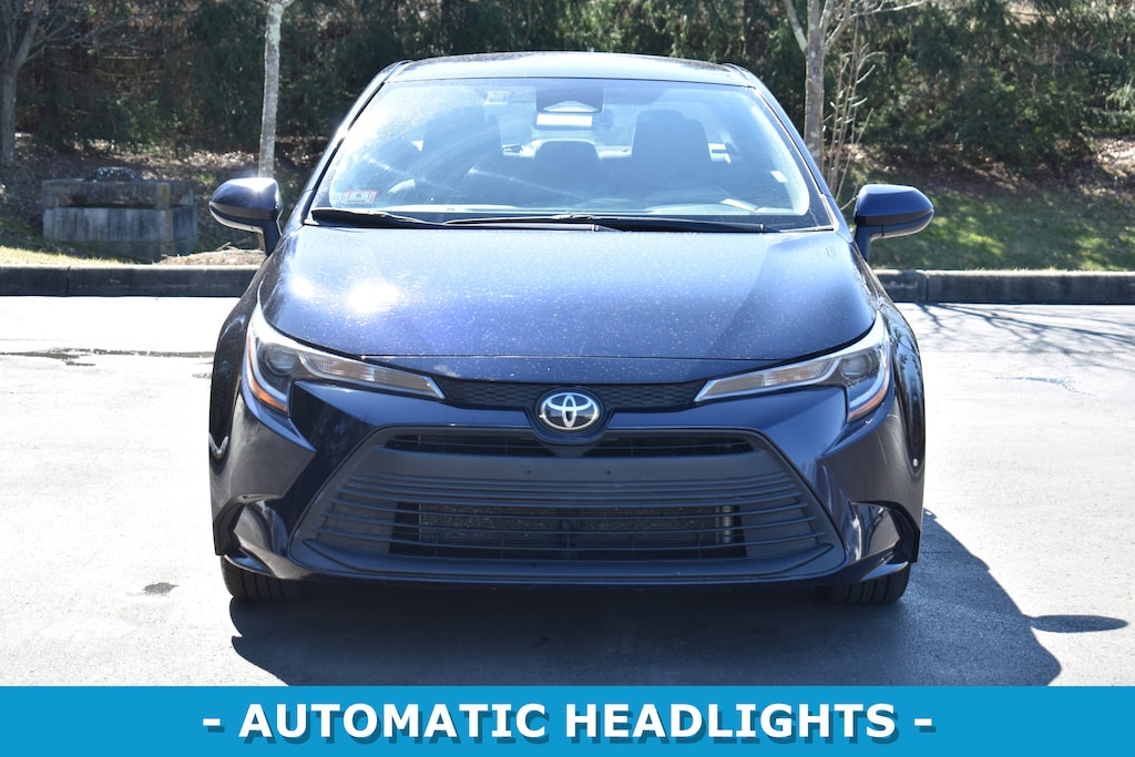Used 2023 Toyota Corolla LE Sedan