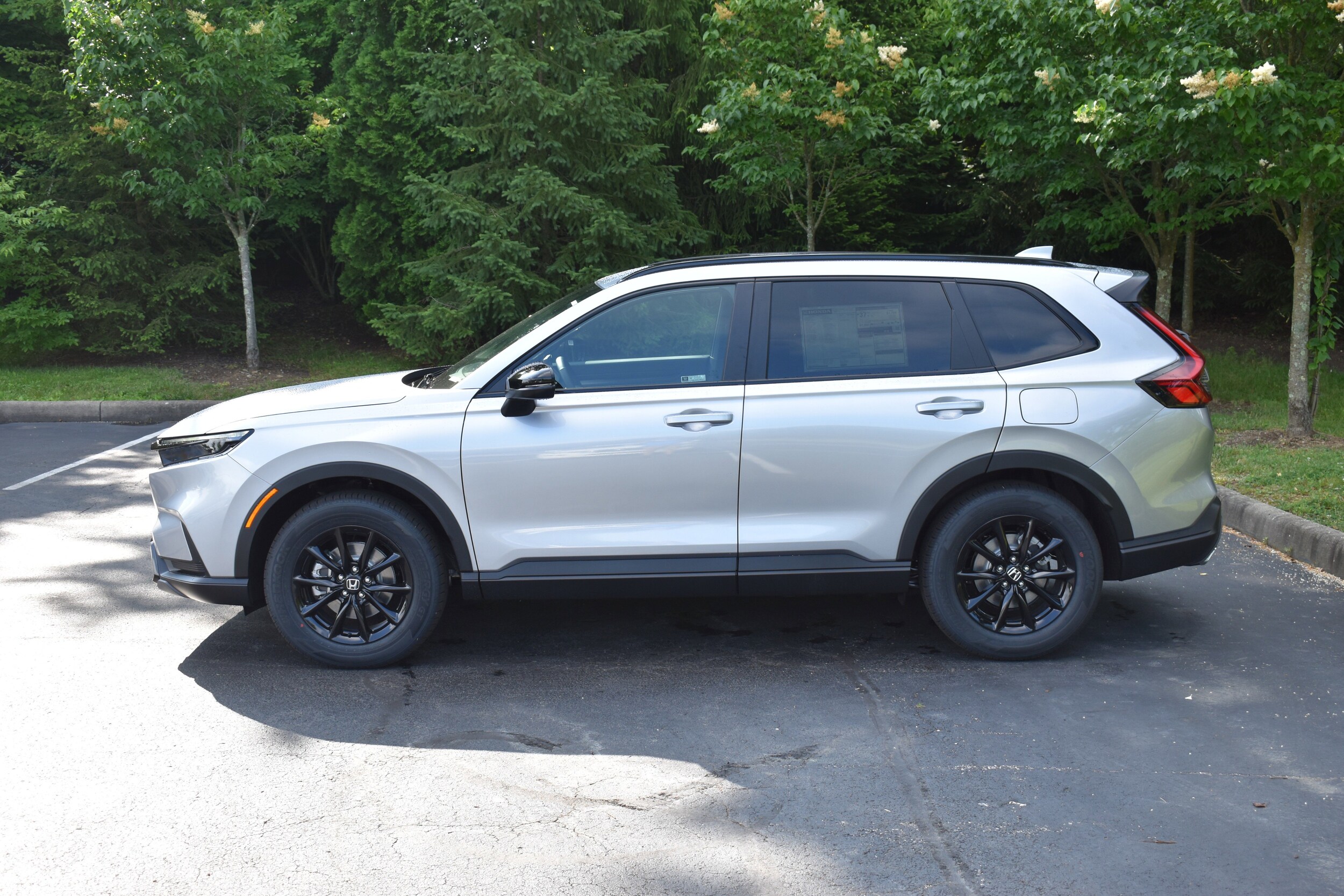 2026 Honda CR-V Hybrid Sport photo 4