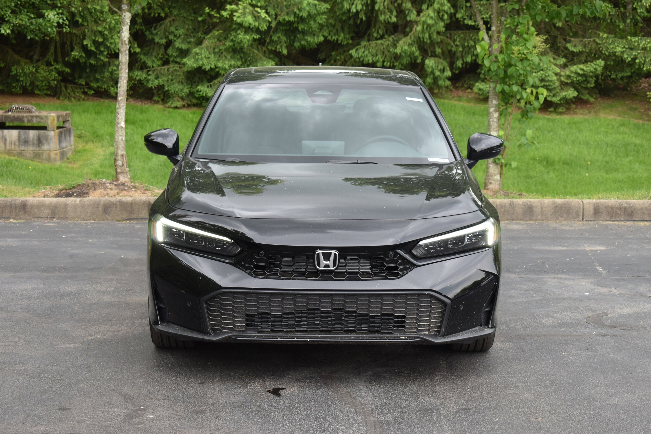 2026 Honda Civic Hybrid Sport Touring Hatchback photo 2