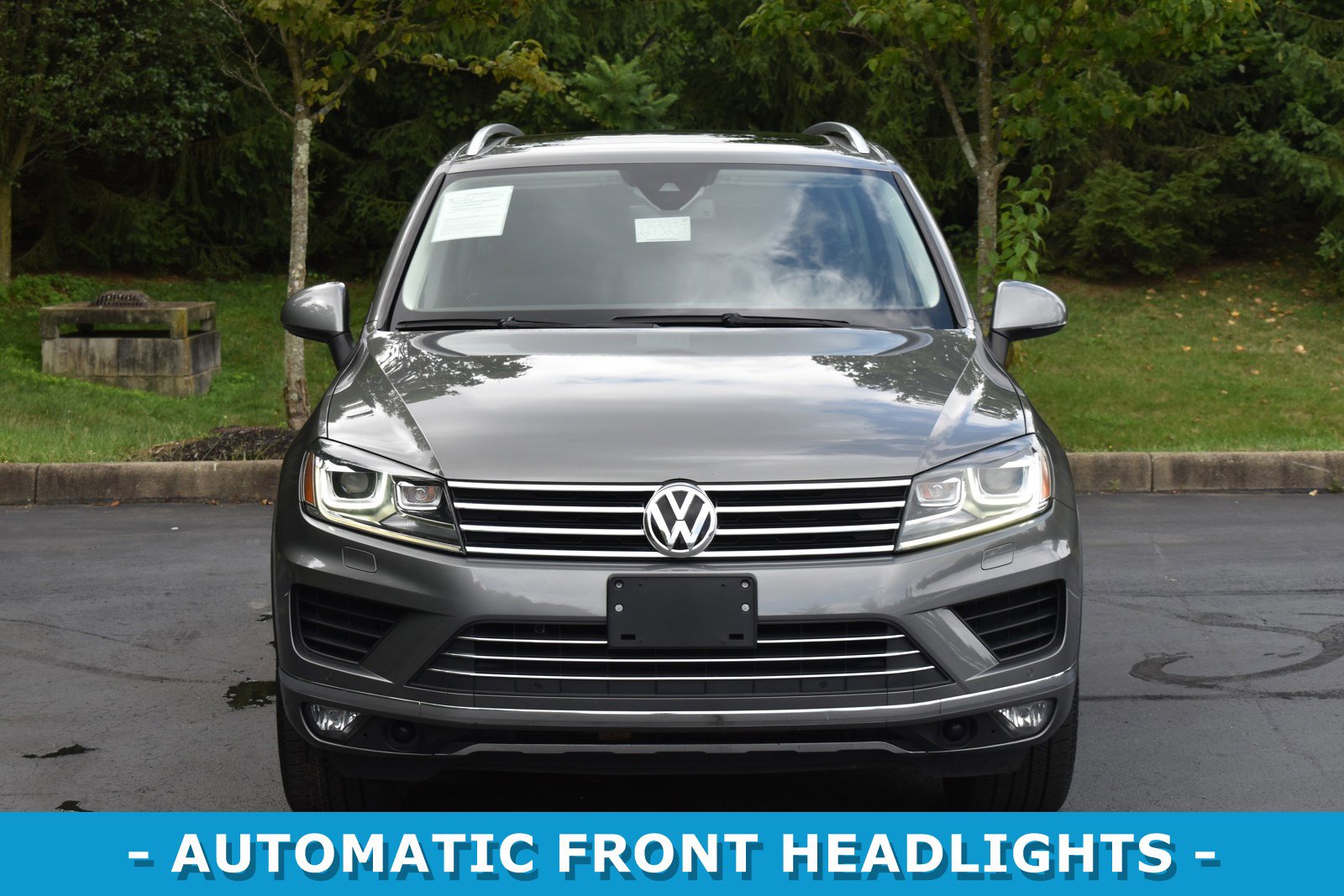 Used 2016 Volkswagen Touareg Lux with VIN WVGEF9BP4GD008491 for sale in Florence, KY