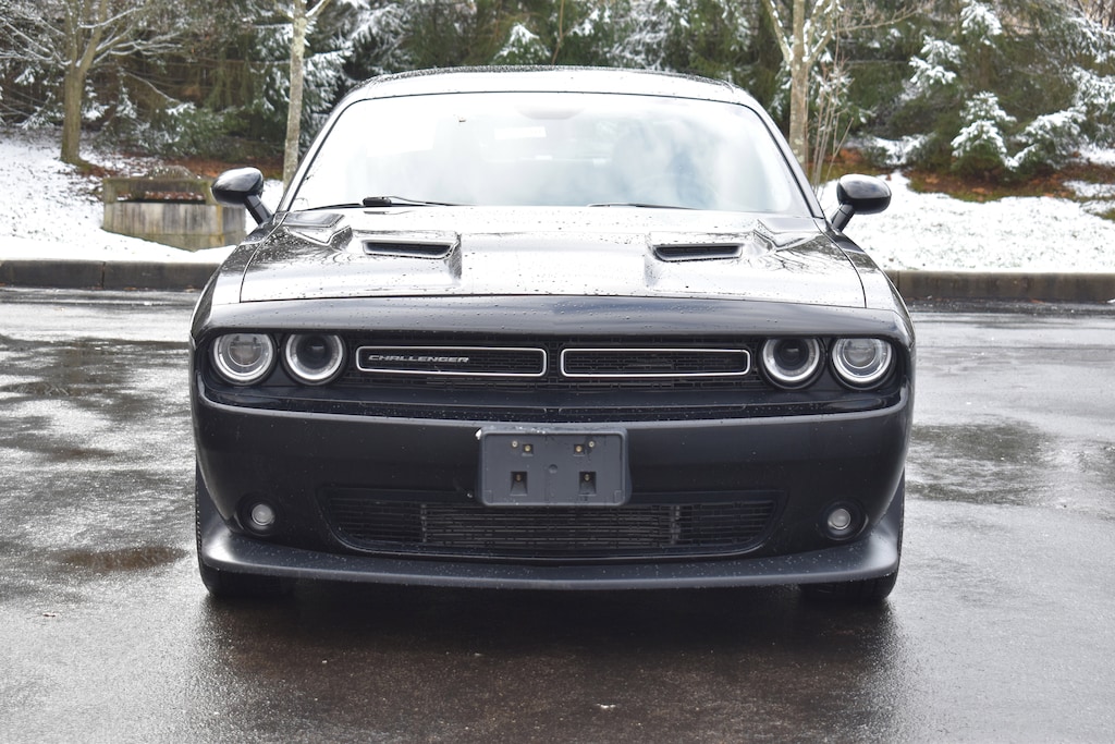 Used 2015 Dodge Challenger SXT Coupe