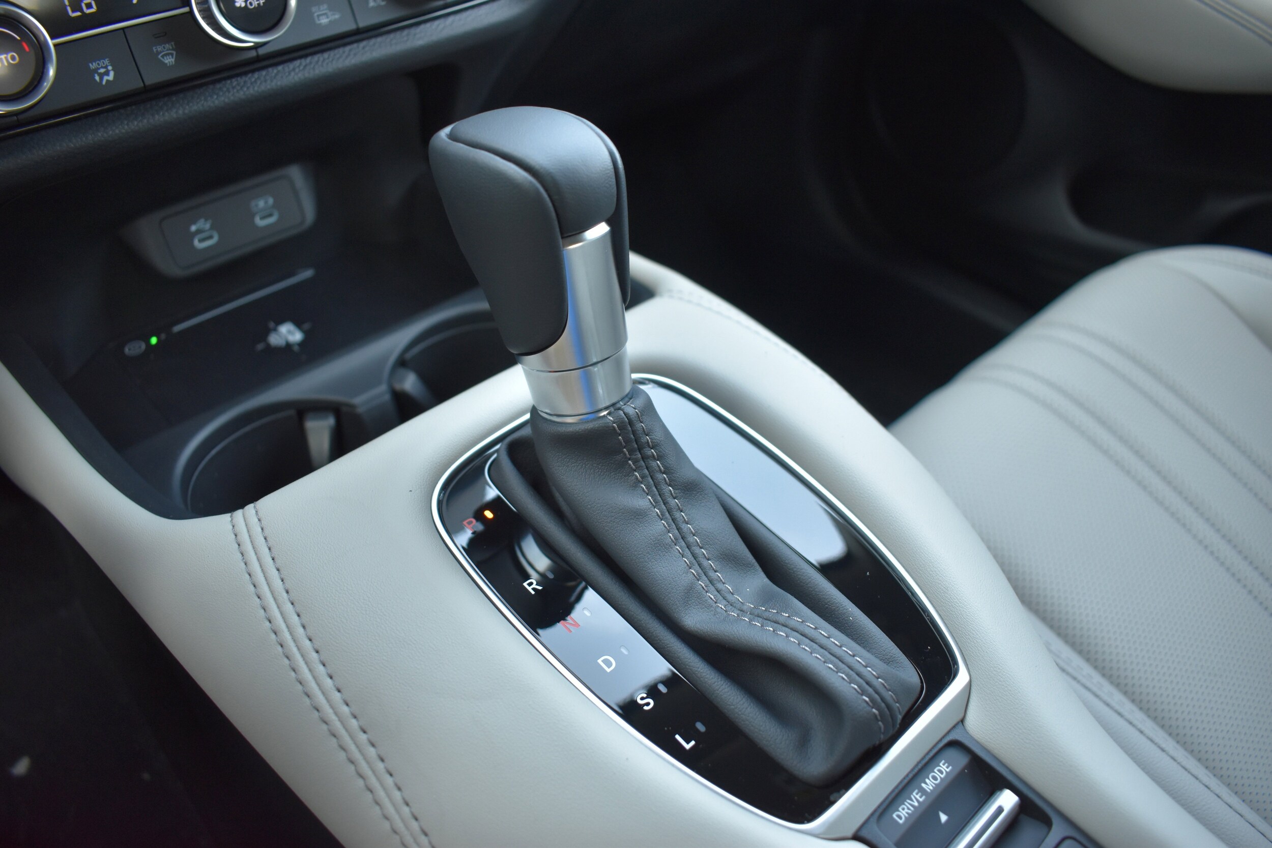 2026 Honda HR-V EX-L - Photo 19