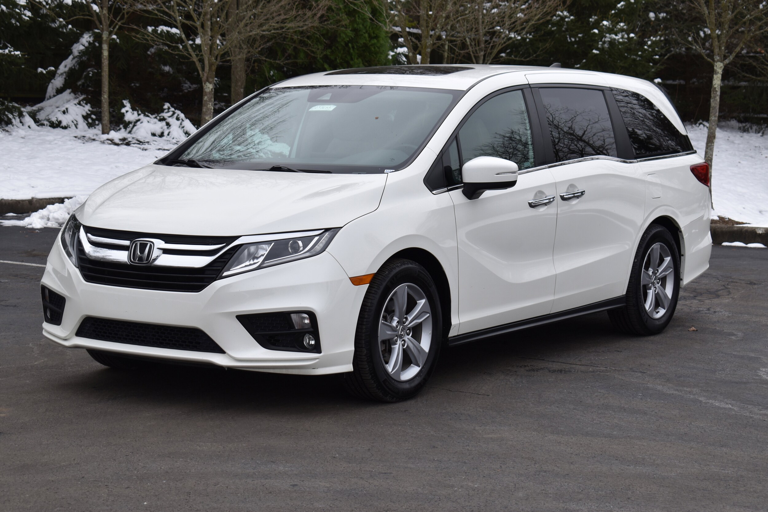 2019 Honda Odyssey EX-L photo 3