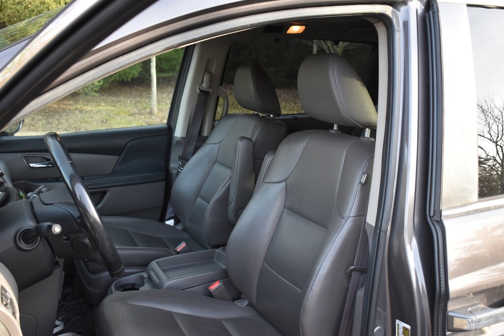 Used 2016 Honda Odyssey EX-L Van Passenger Van