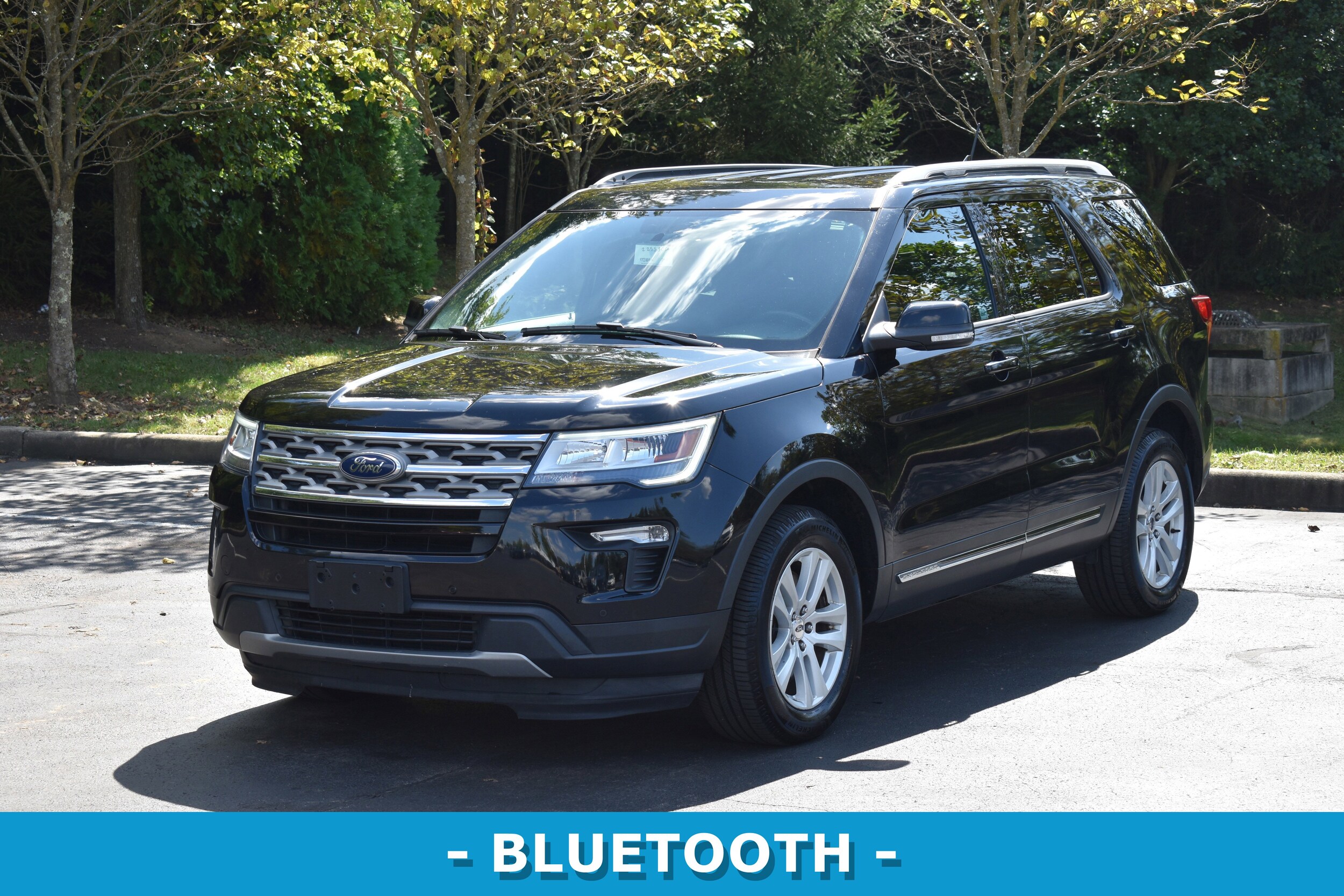 2018 Ford Explorer XLT photo 3
