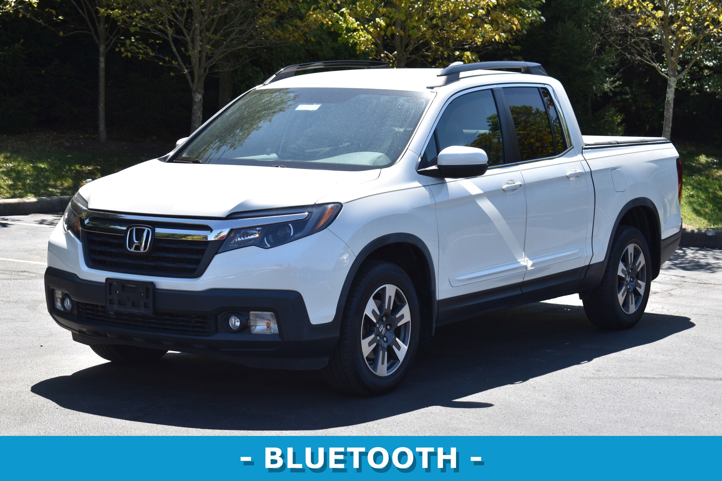 2017 Honda Ridgeline RTL photo 3