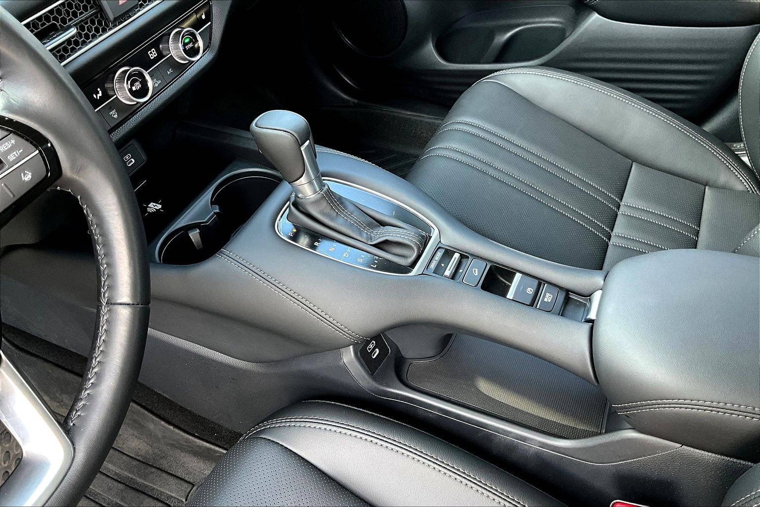 2026 Honda HR-V EX-L - Photo 19