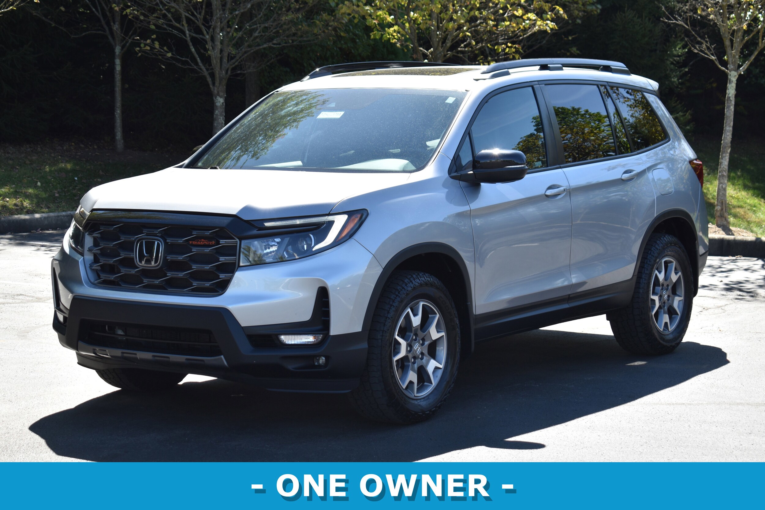 2022 Honda Passport TrailSport photo 3
