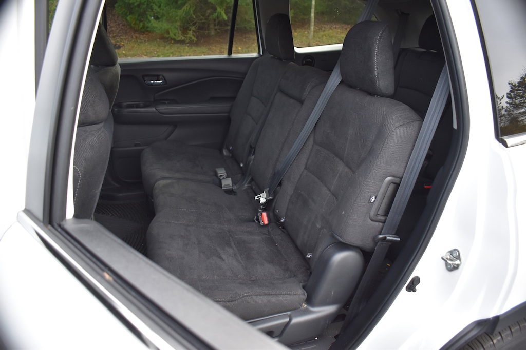 Used 2020 Honda Pilot LX AWD SUV